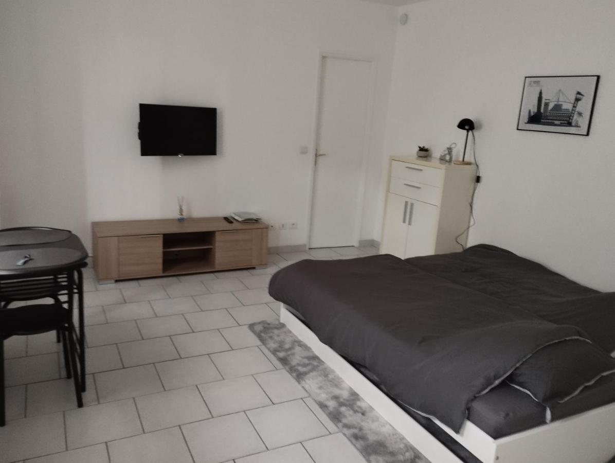Studio Charmant Canape Lit Netflix Prime Video Wifi Dazn Le Havre Ngoại thất bức ảnh